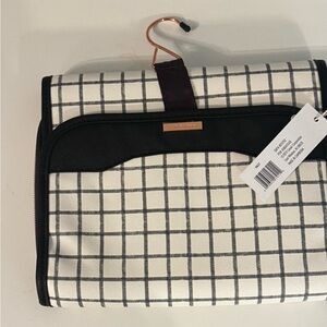 New! White and Black Hanging Toiletries  Cosmetics Bag. Perfect!